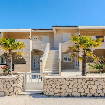Lucica 1 By Interhome *